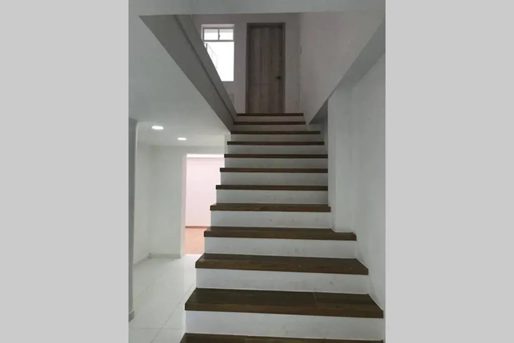 Homy Apartamentos #5 - Corferias, Embassy, Airport, G12, Un, Agora Bogotá